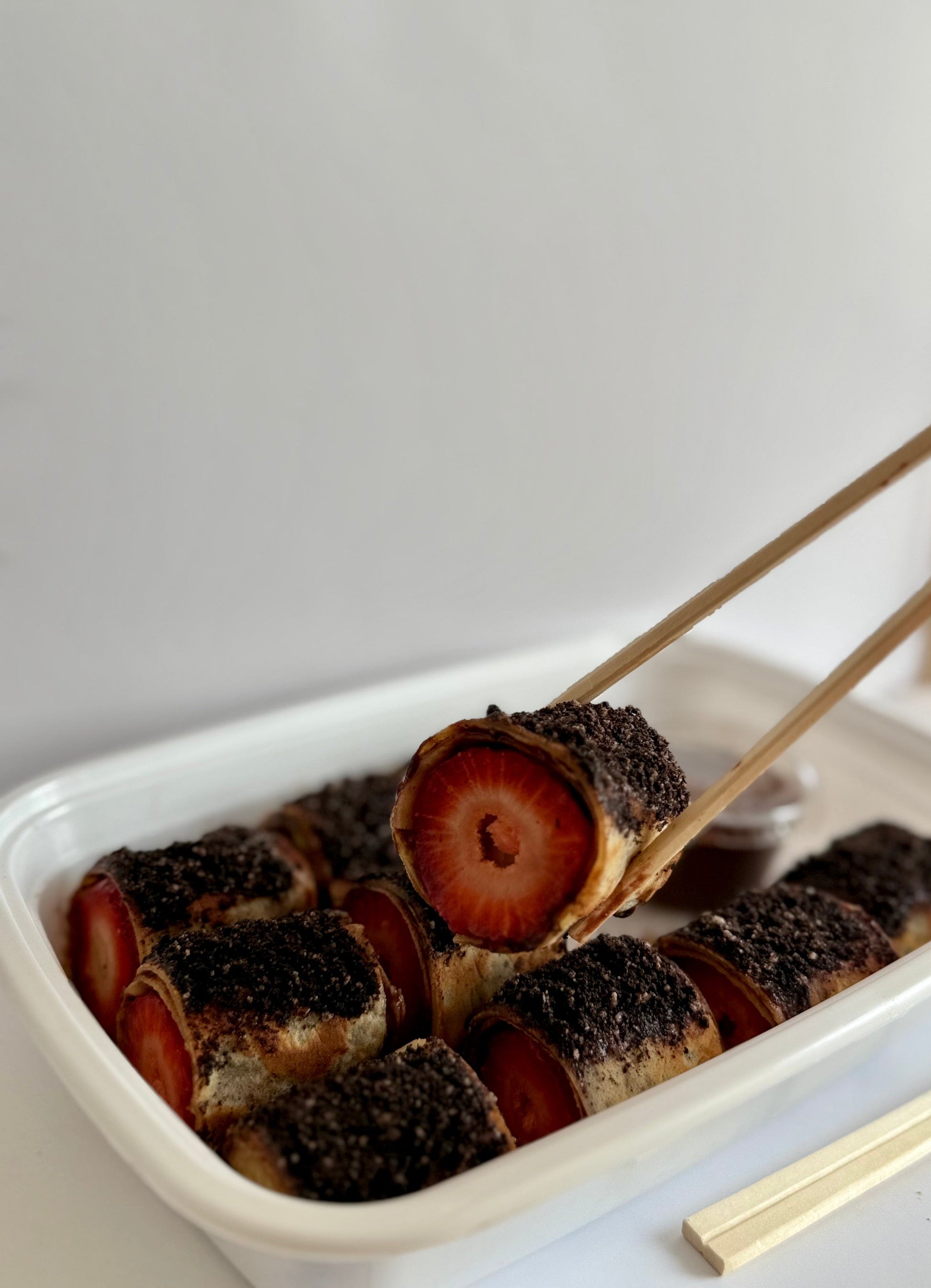 Berry Oreo pop